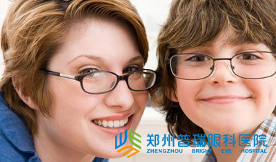 高度近視遺傳嗎？做手術安心嗎？
