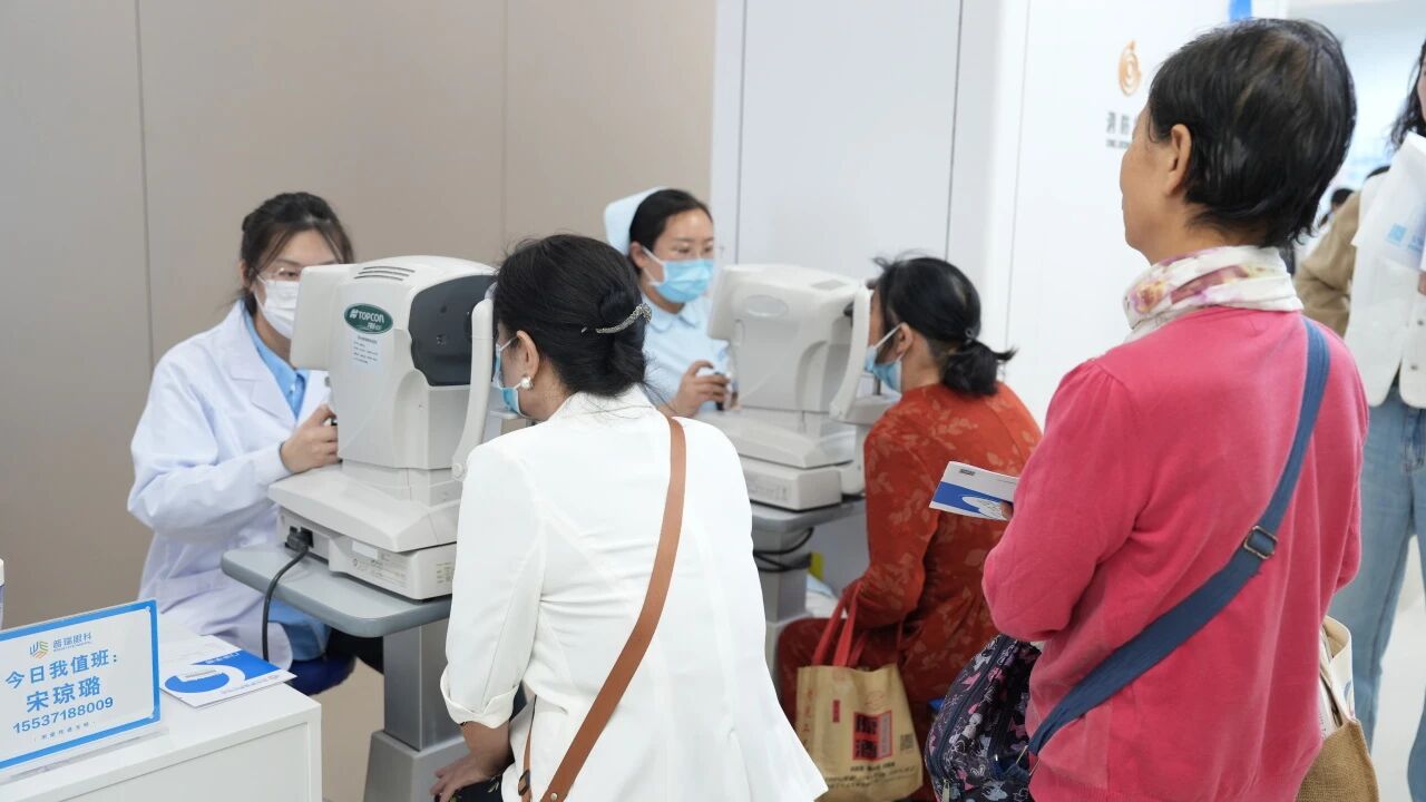 當(dāng)冰皮月餅遇上眼健康檢查，普瑞眼科這場活動甜度滿分！