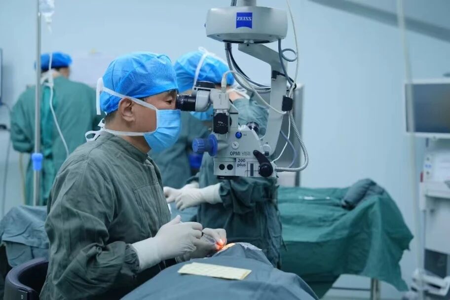 只有高度近視才能做ICL？這個誤會太大了！