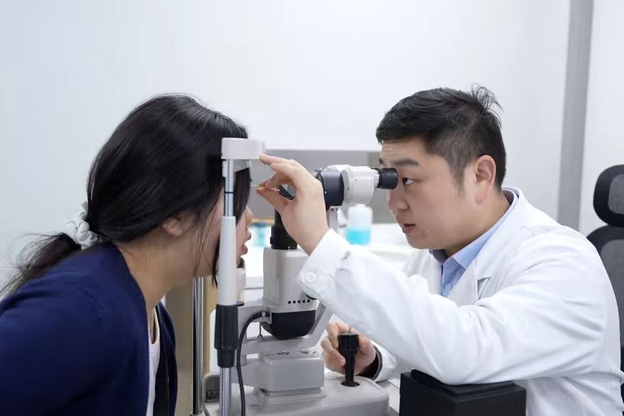 只有高度近視才能做ICL？這個誤會太大了！