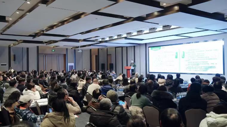 鄭州舉辦公益軍隊院校報考招生交流會